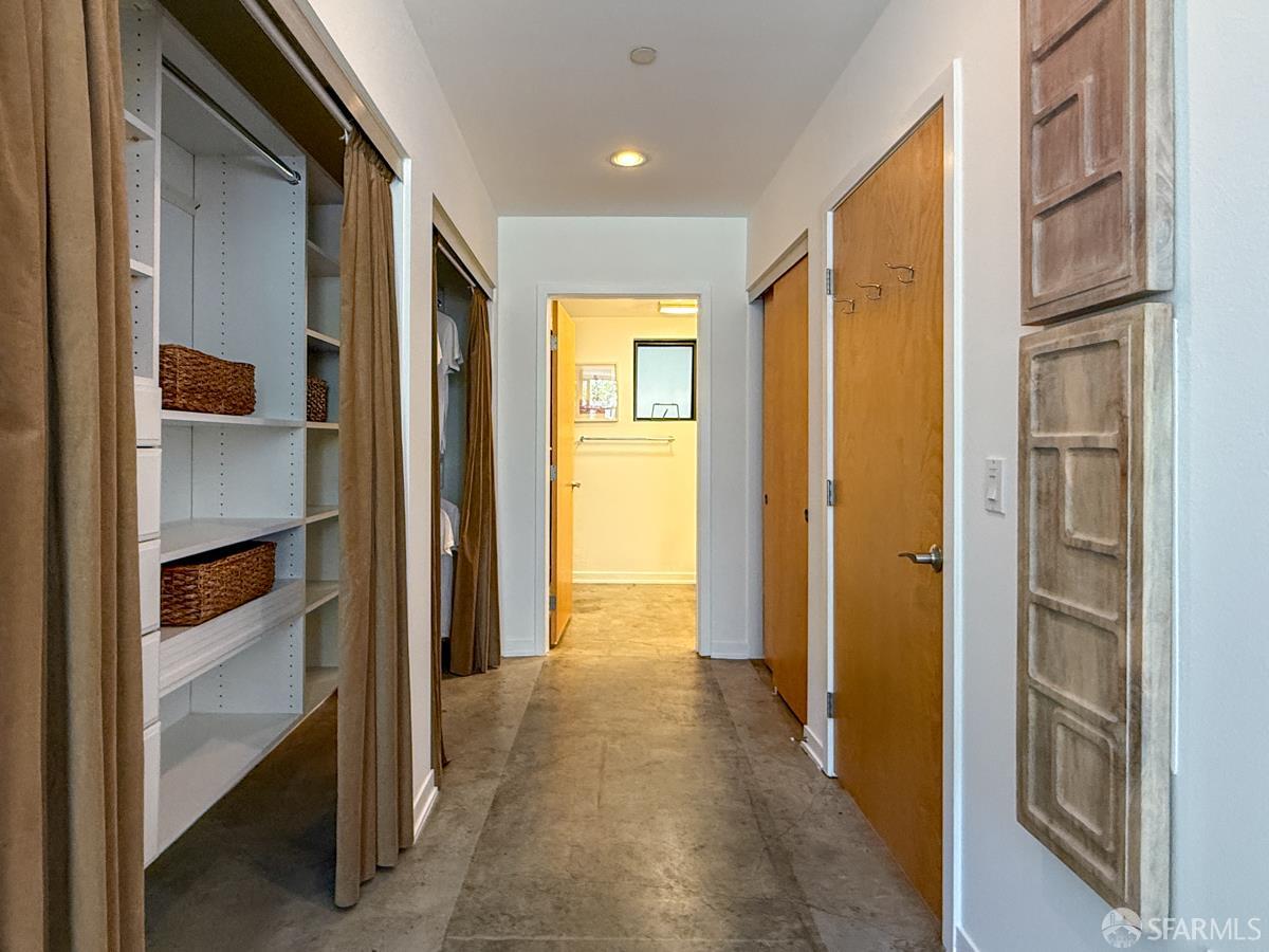 Photo #11: 426127846 Listing: Photo #11