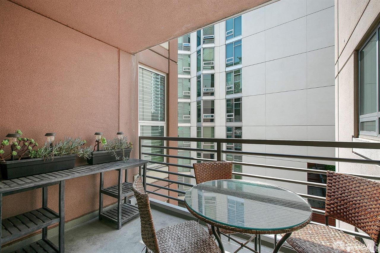 Photo #15: 426132436 Listing: Photo #15
