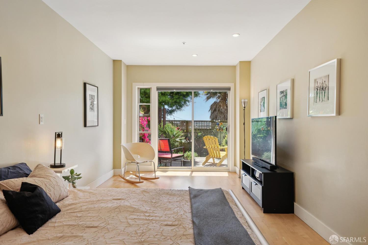Photo #33: 426132242 Listing: Photo #33