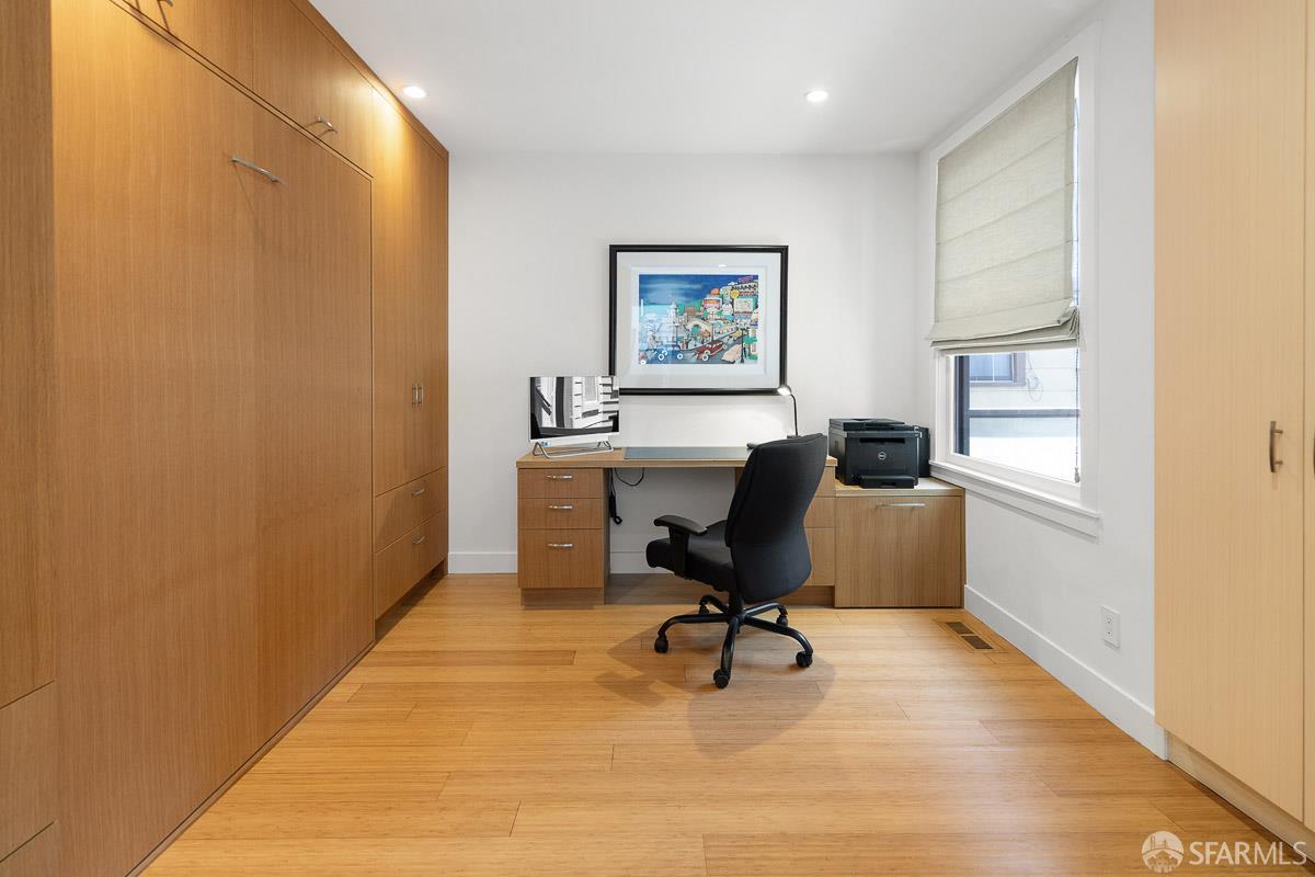 Photo #9: 426125520 Listing: Photo #9