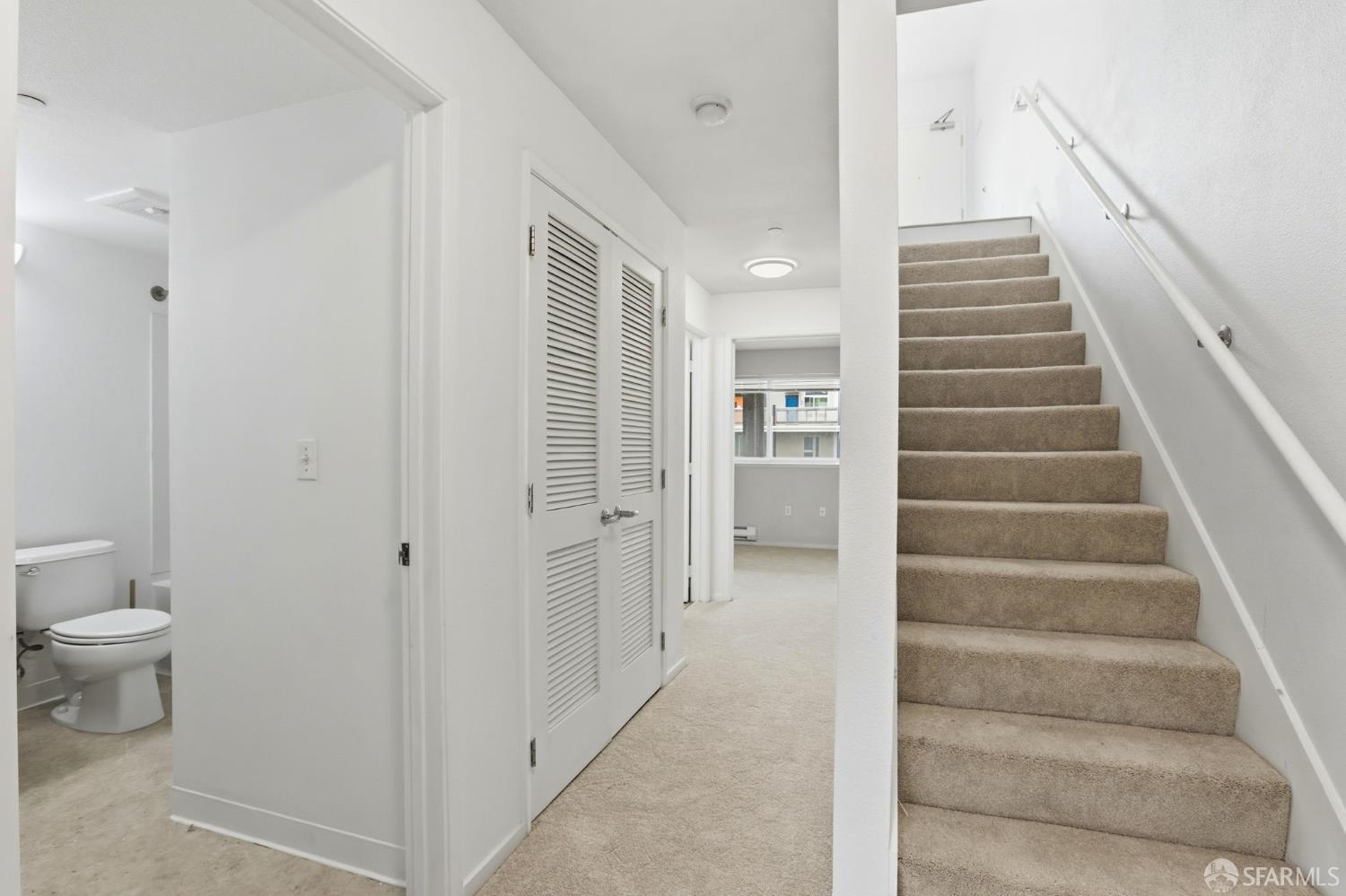 Photo #17: 426132268 Listing: Photo #17