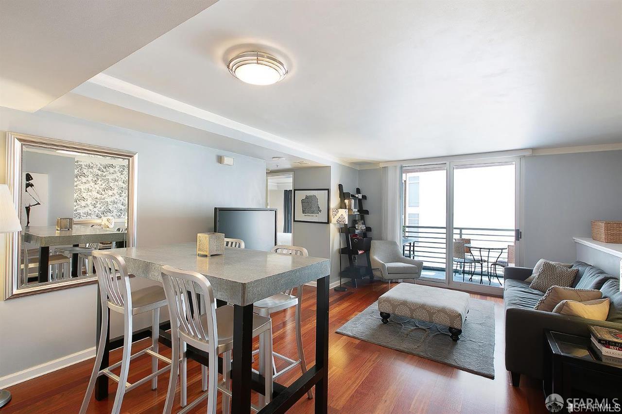 Photo #3: 426132436 Listing: Photo #3