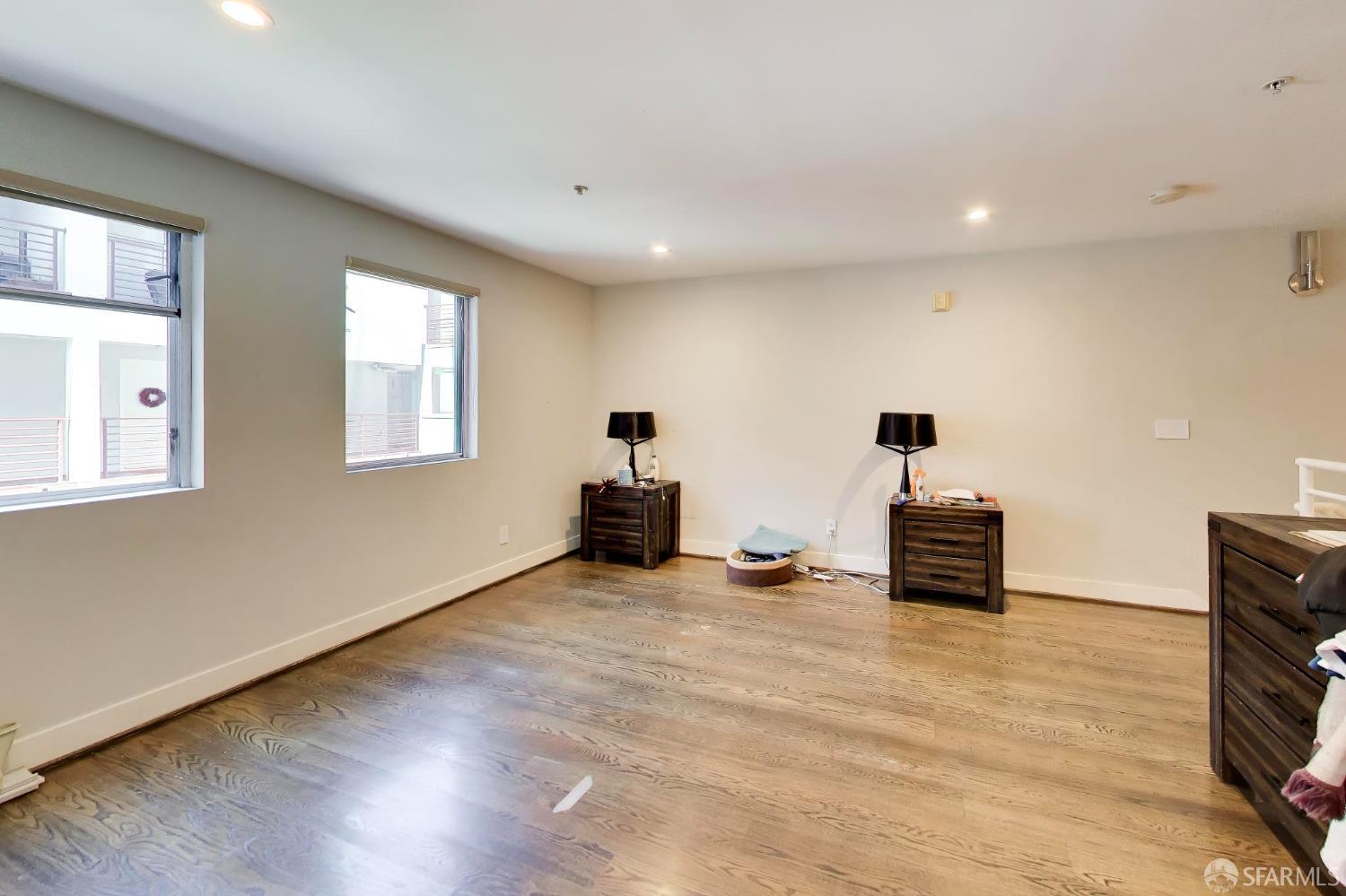 Photo #10: 426130763 Listing: Photo #10
