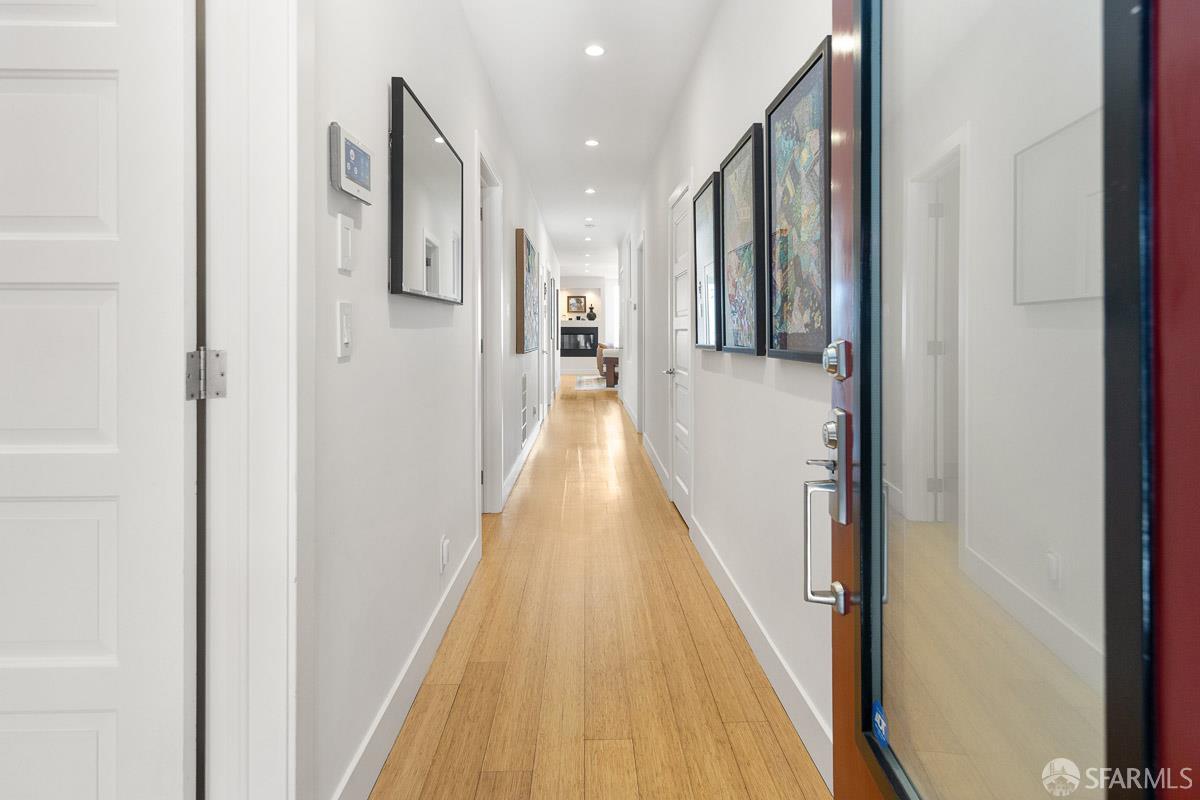 Photo #4: 426125520 Listing: Photo #4