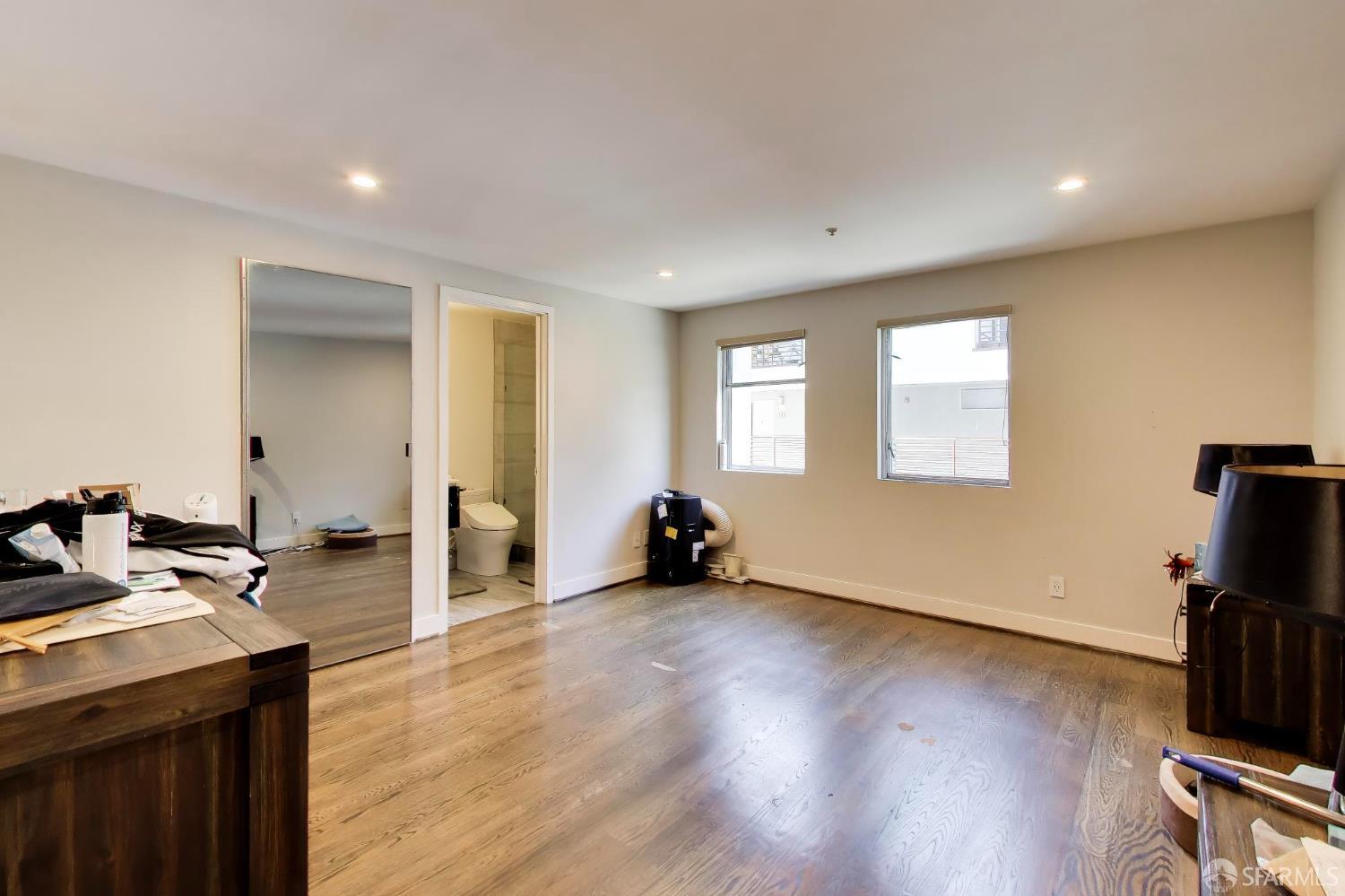 Photo #11: 426130763 Listing: Photo #11