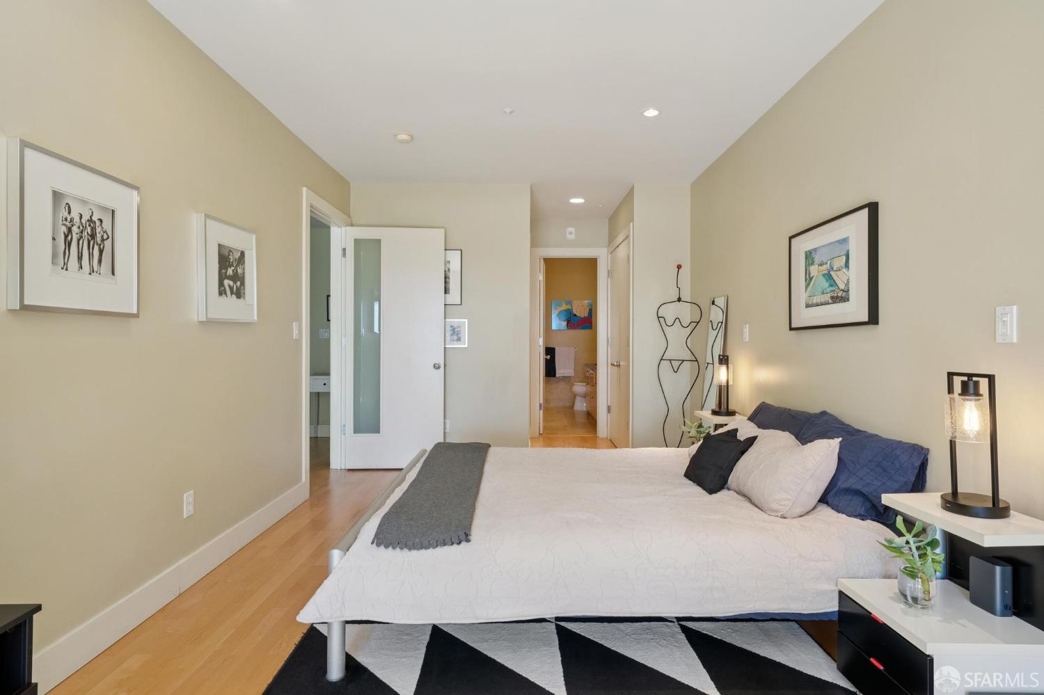 Photo #36: 426132242 Listing: Photo #36
