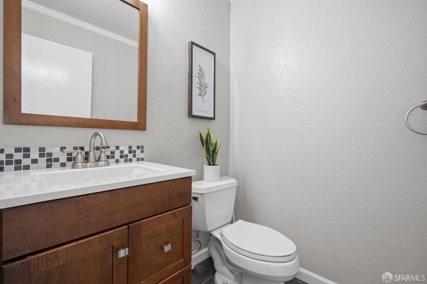 Photo #11: 426129640 Listing: Photo #11