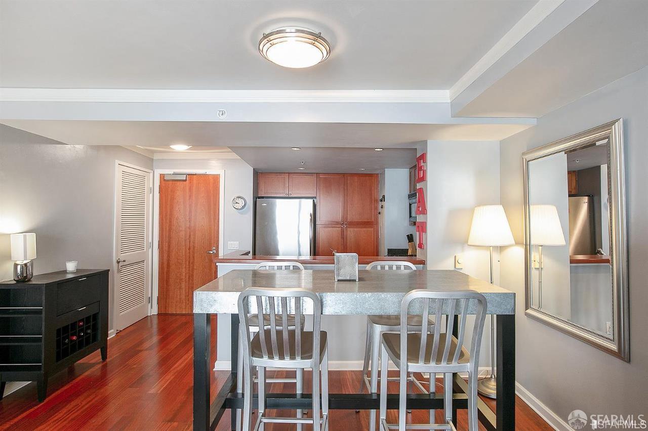 Photo #12: 426132436 Listing: Photo #12