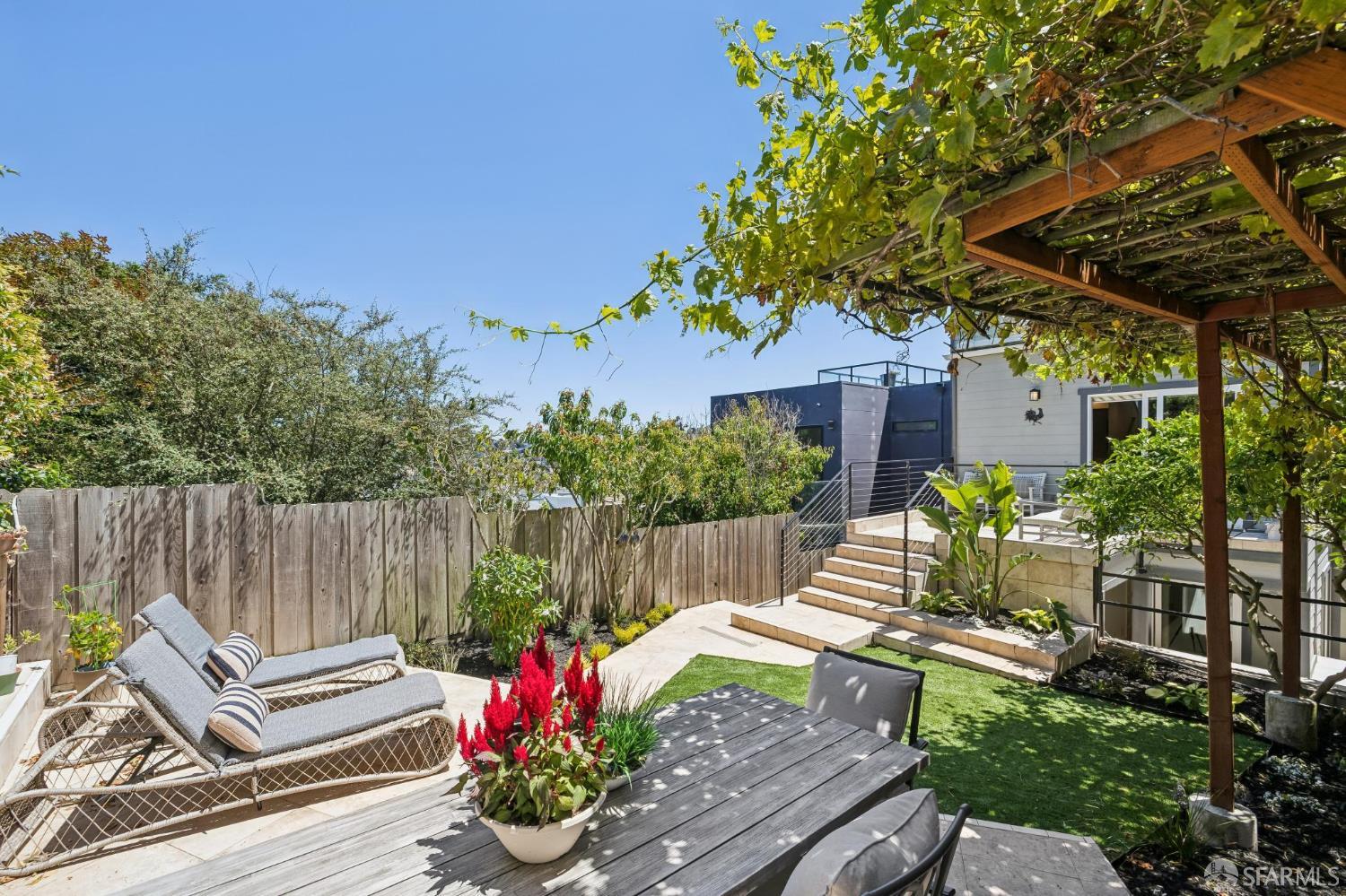 Photo #22: 426132552 Listing: Photo #22