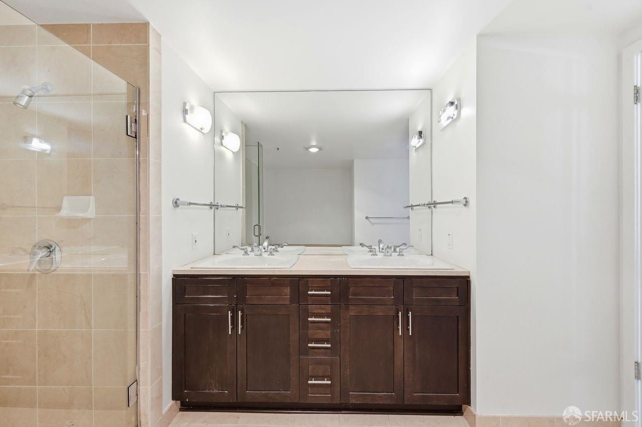 Photo #34: 426107911 Listing: Photo #34