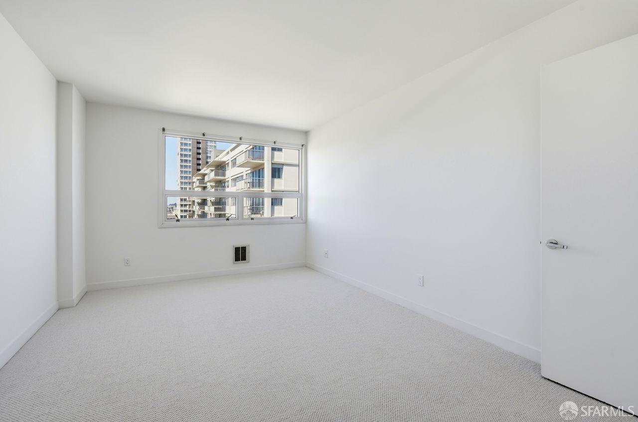 Photo #24: 426107911 Listing: Photo #24