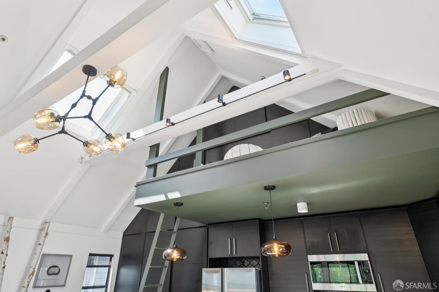 Photo #13: 426132679 Listing: Photo #13