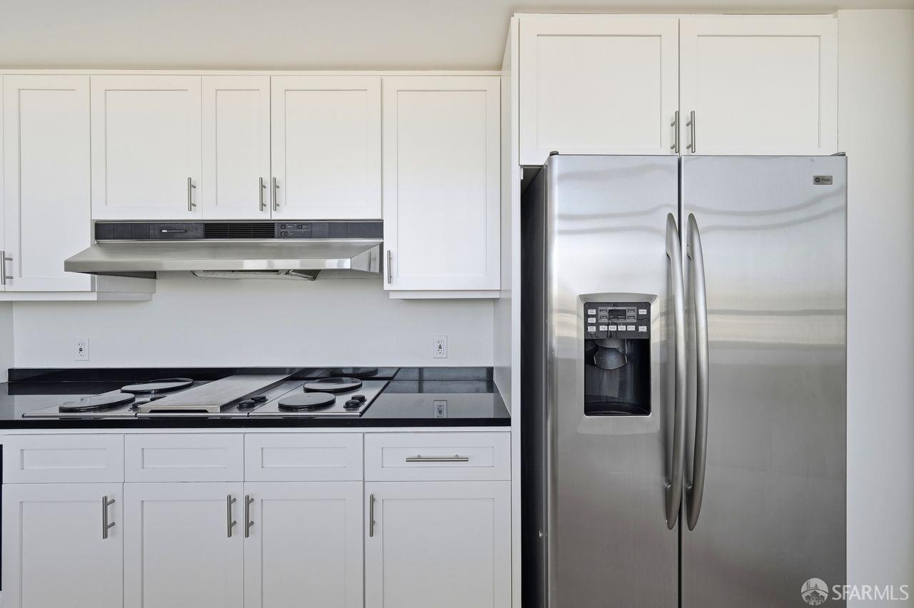 Photo #12: 426107911 Listing: Photo #12