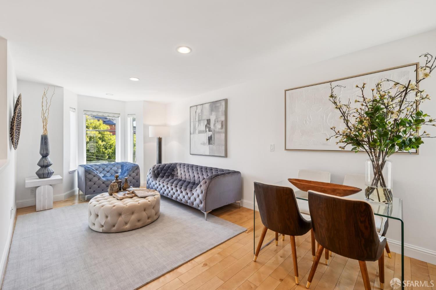 Photo #5: 426132552 Listing: Photo #5