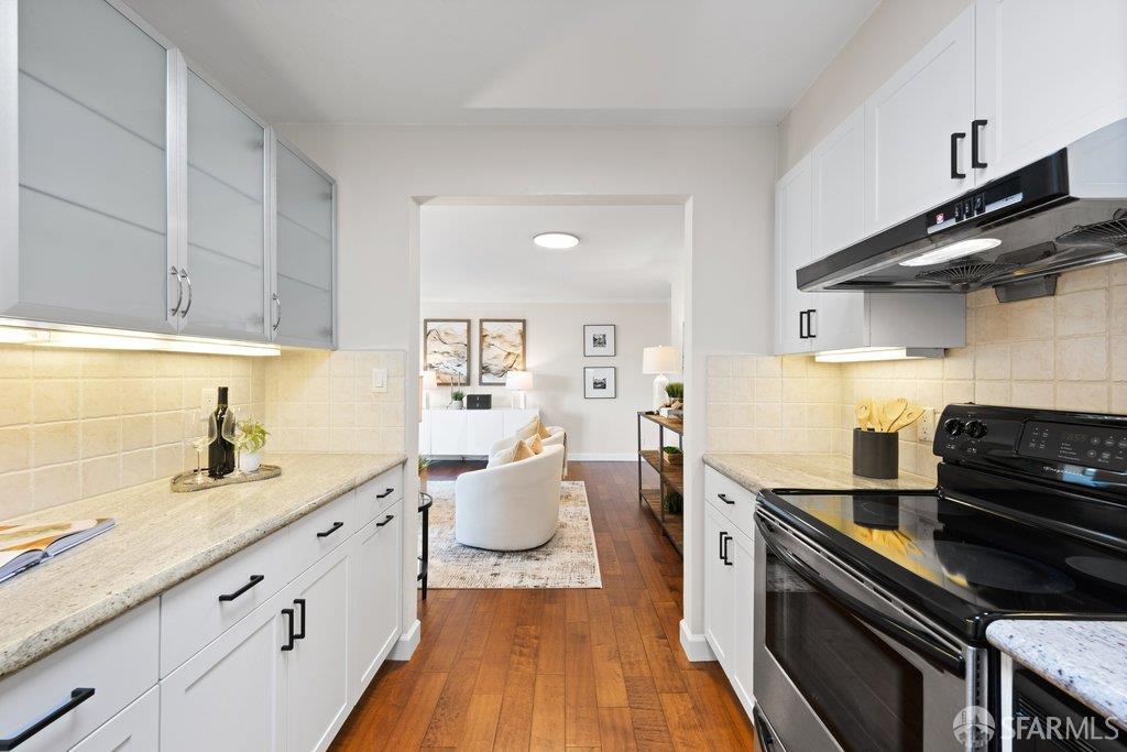 Photo #12: 426132304 Listing: Photo #12