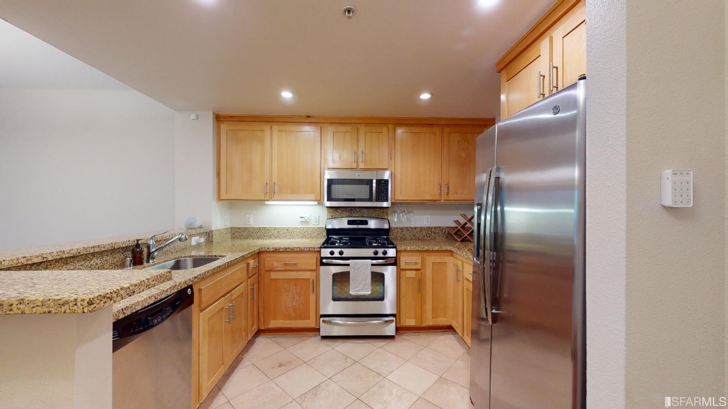 Photo #9: 426132945 Listing: Photo #9