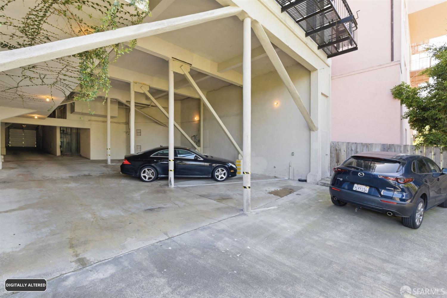 Photo #23: 426133329 Listing: Photo #23