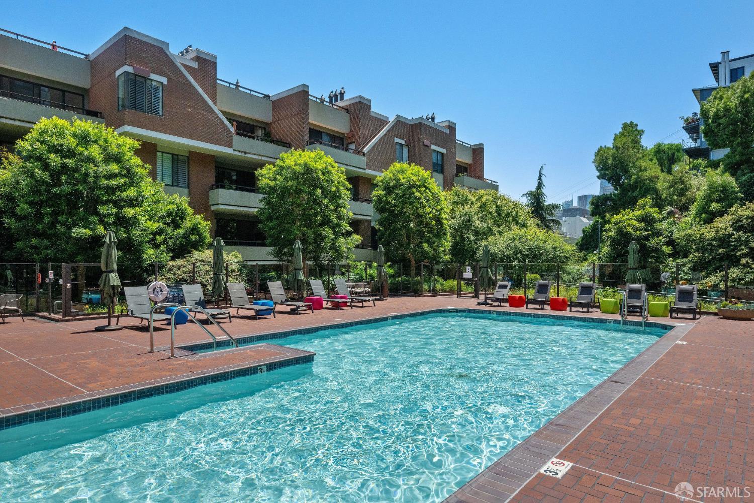 Photo #81: 426133223 Listing: Photo #81