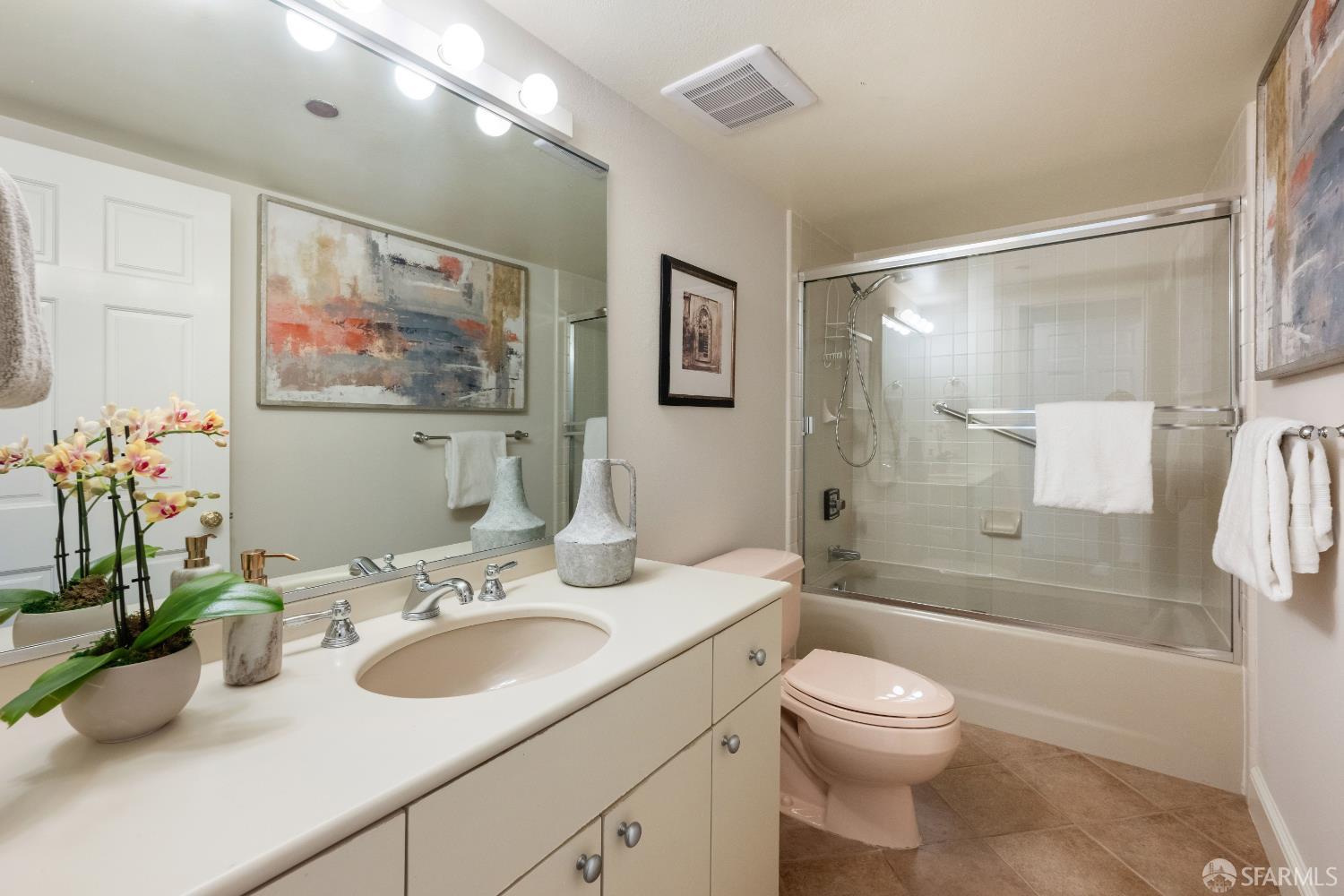 Photo #52: 426133223 Listing: Photo #52