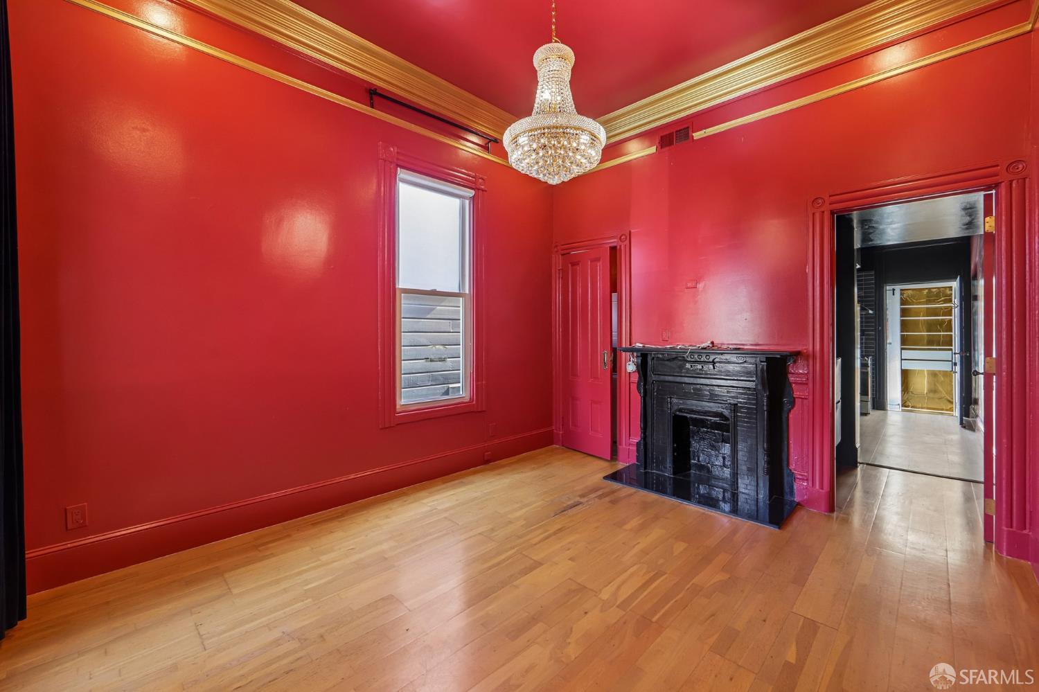 Photo #3: 426132960 Listing: Photo #3