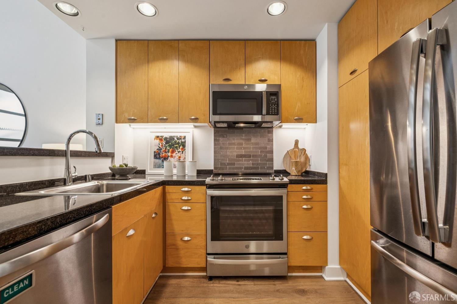 Photo #17: 426133384 Listing: Photo #17