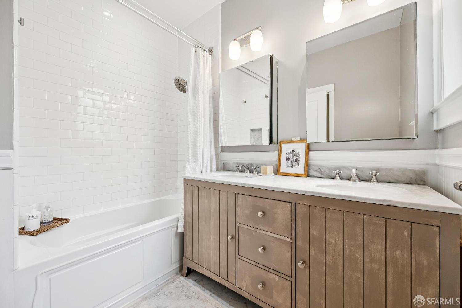 Photo #10: 426133680 Listing: Photo #10