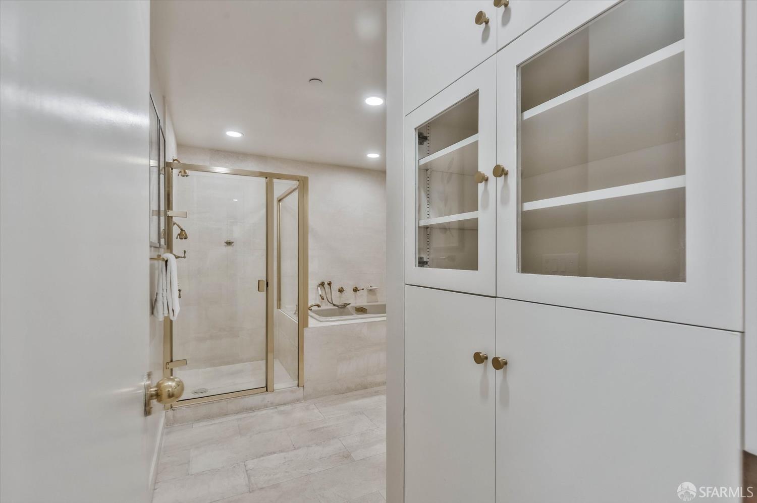 Photo #48: 426133783 Listing: Photo #48