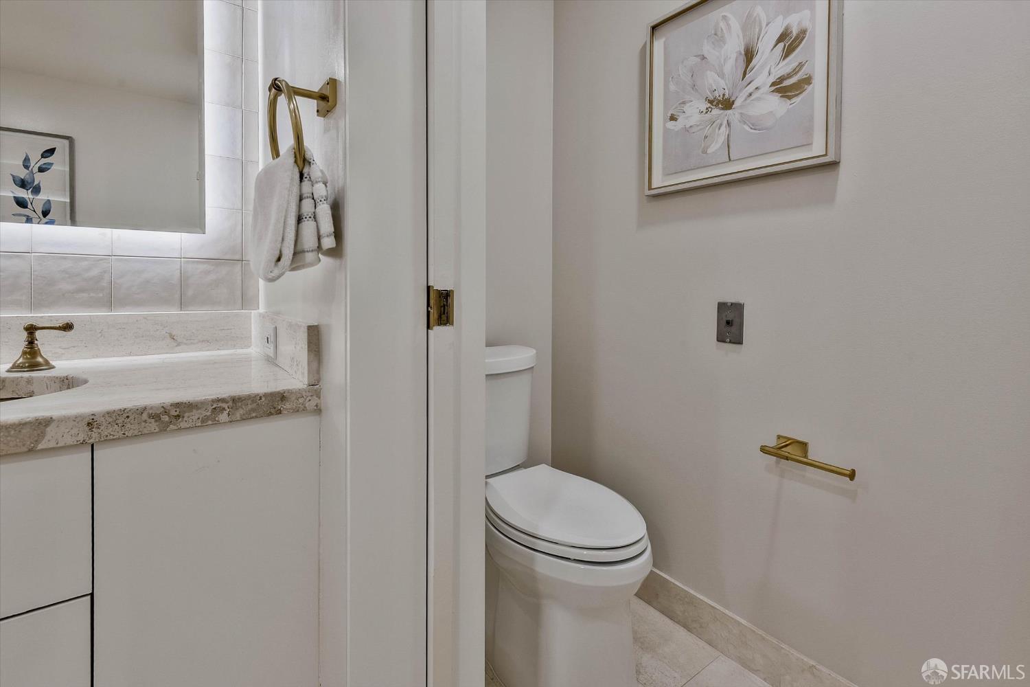 Photo #52: 426133783 Listing: Photo #52