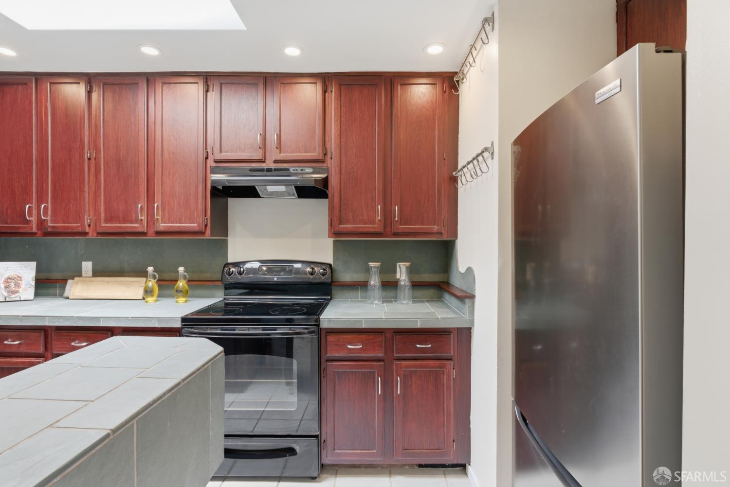 Photo #18: 426134042 Listing: Photo #18