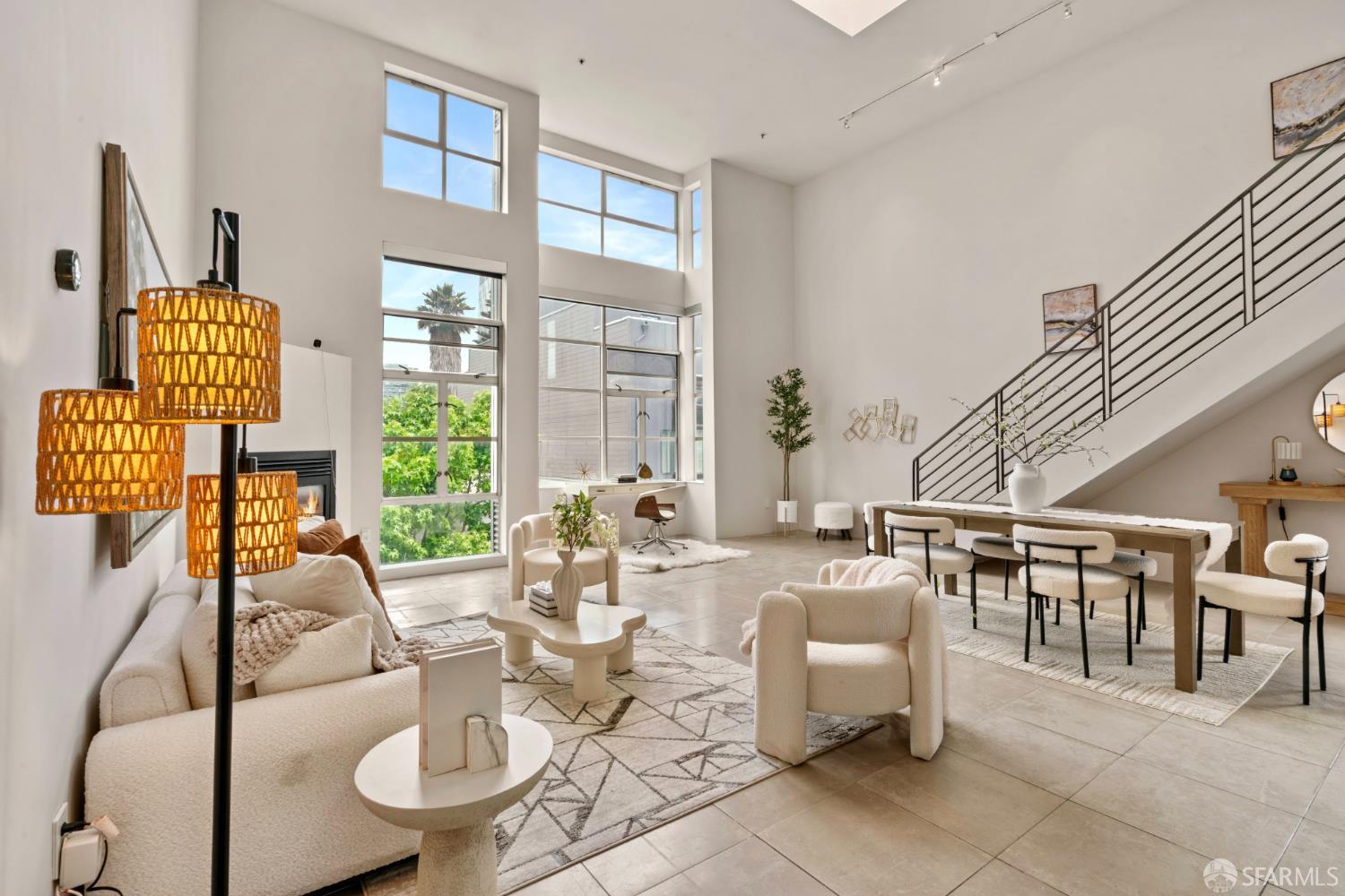 Photo #3: 426125339 Listing: Photo #3