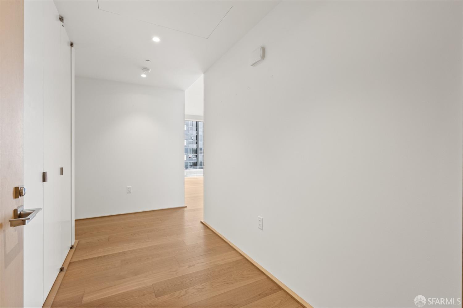 Photo #2: 426134027 Listing: Photo #2