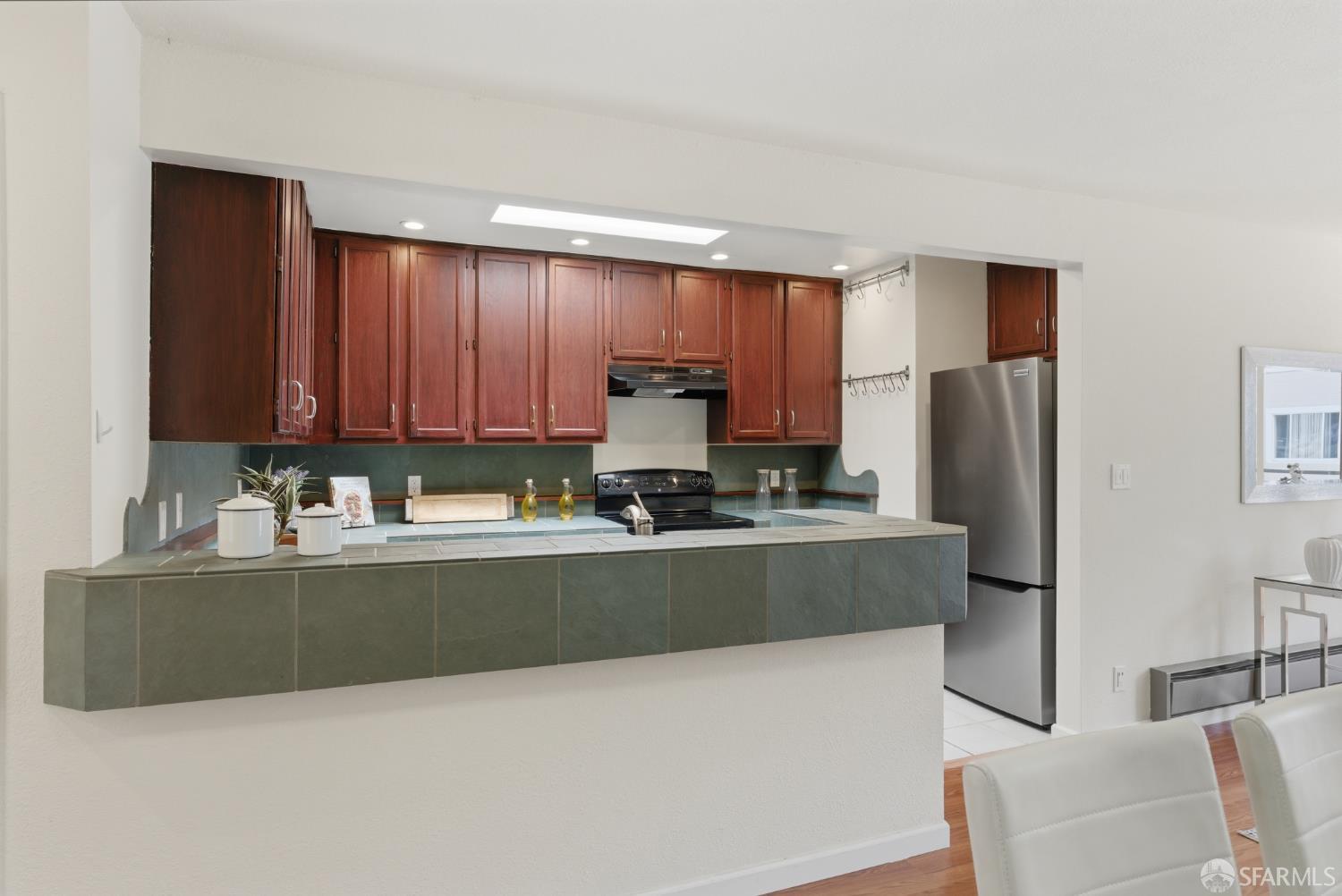 Photo #15: 426134042 Listing: Photo #15