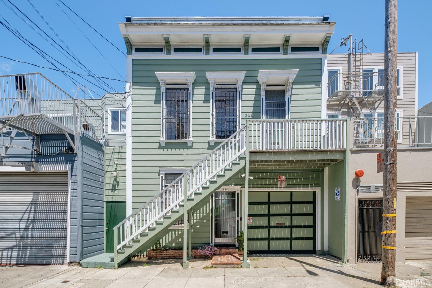 236-238 Moulton Street