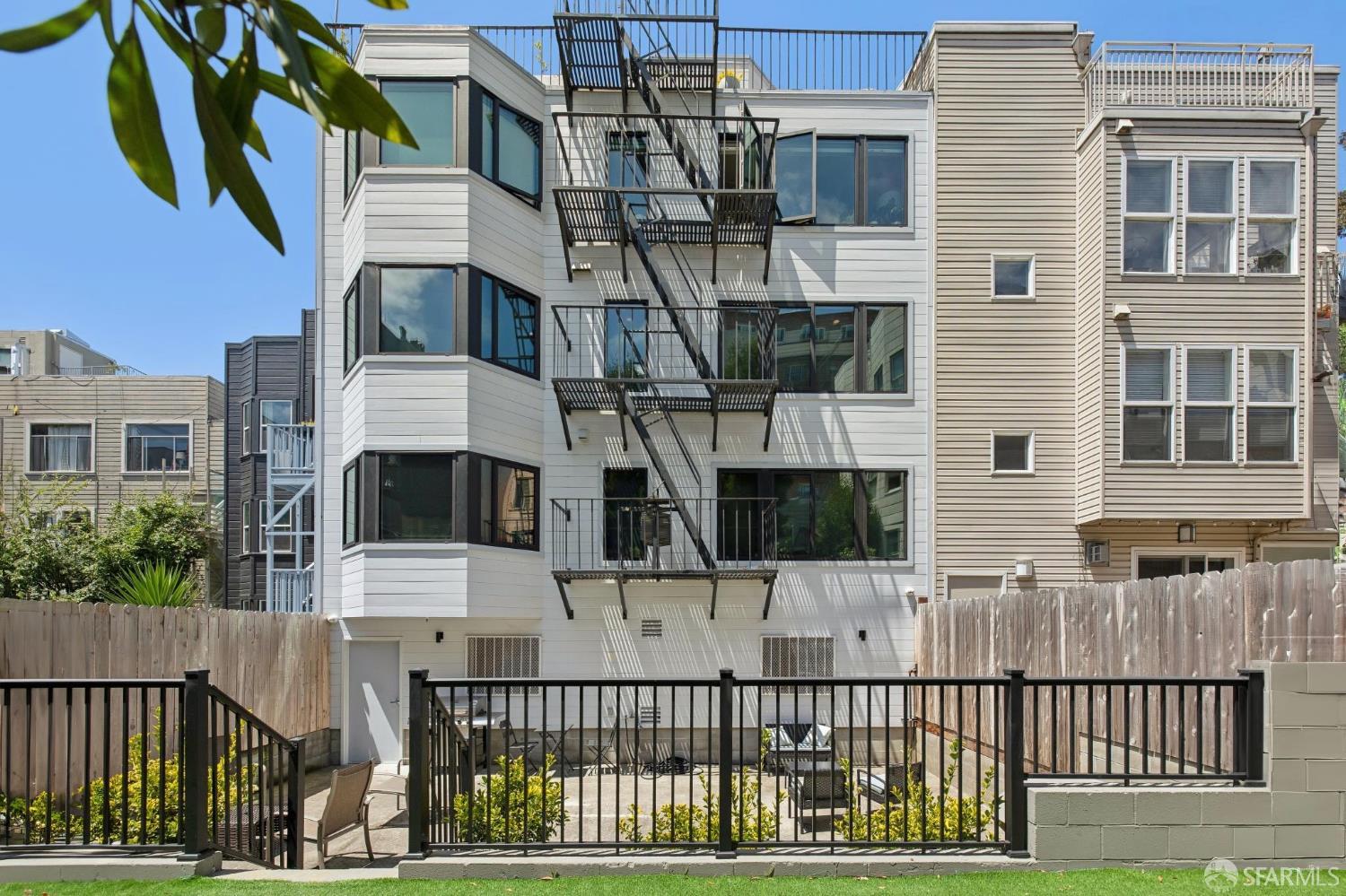 Photo #60: 426133971 Listing: Photo #60