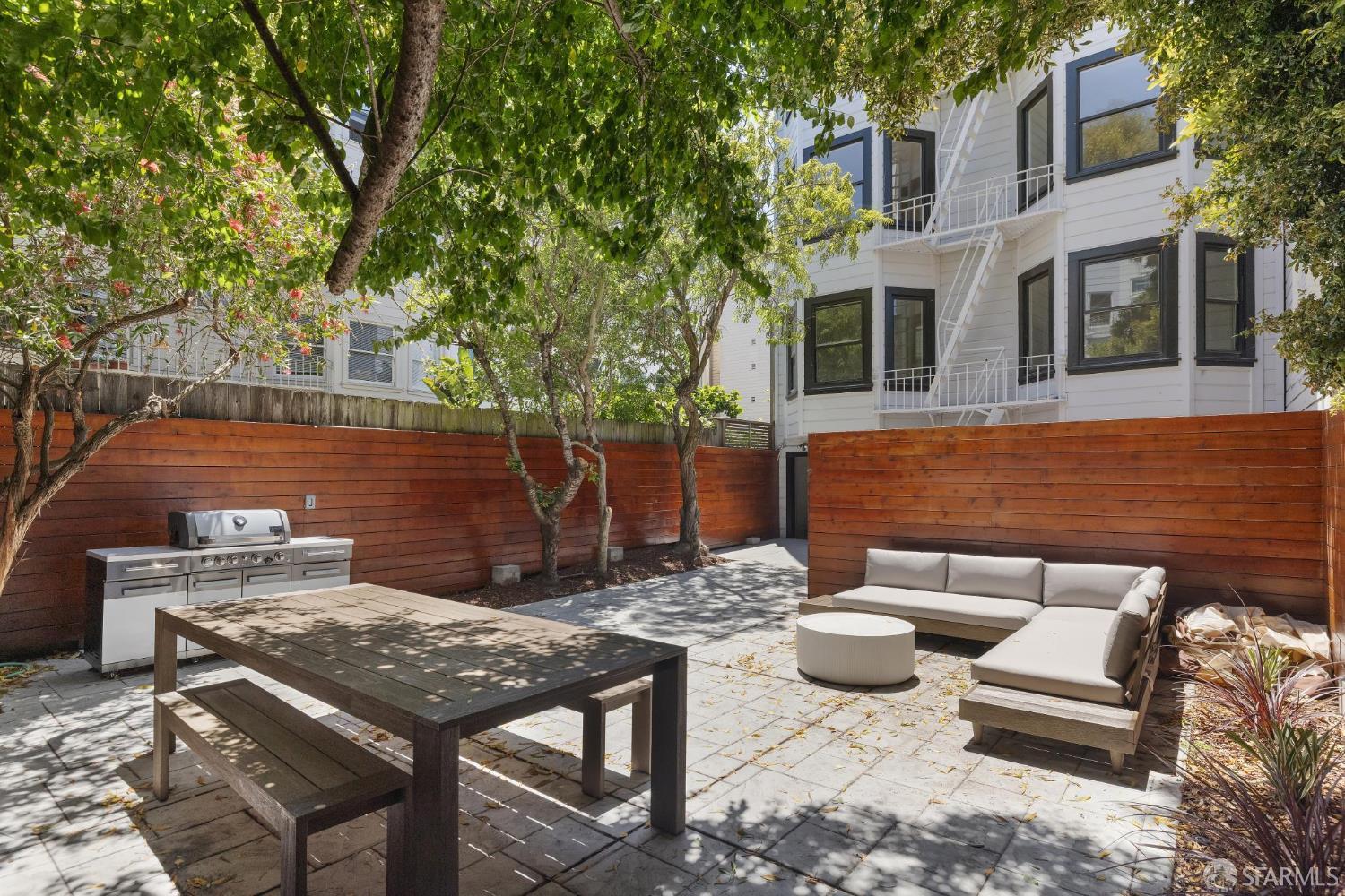 Photo #6: 426134099 Listing: Photo #6