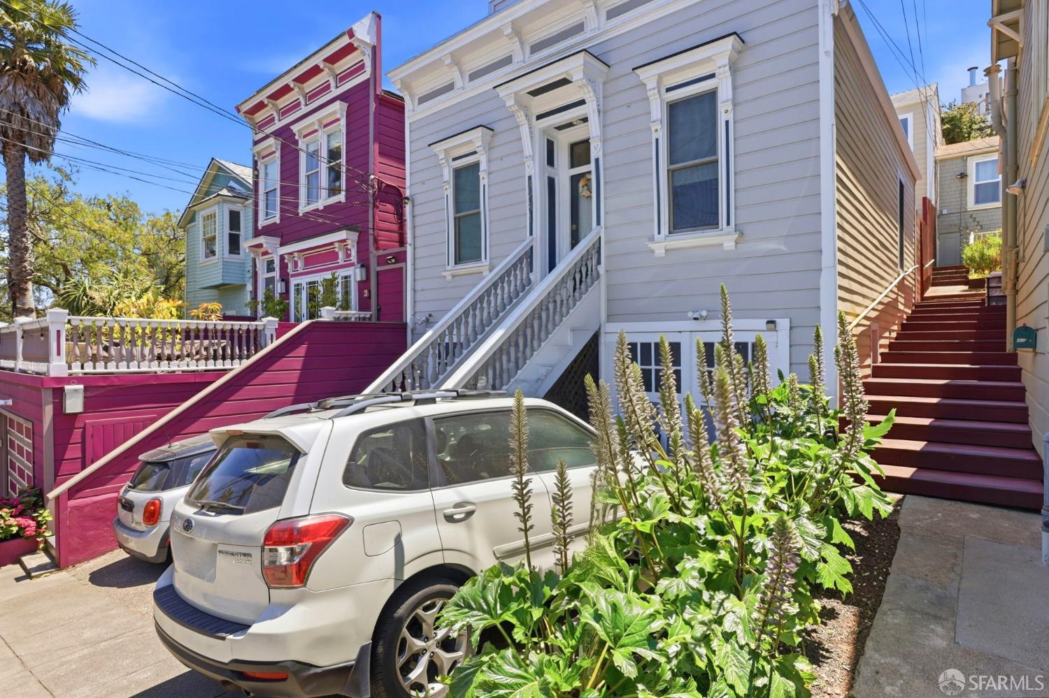 Photo #1: 426134400 Listing: Photo #1