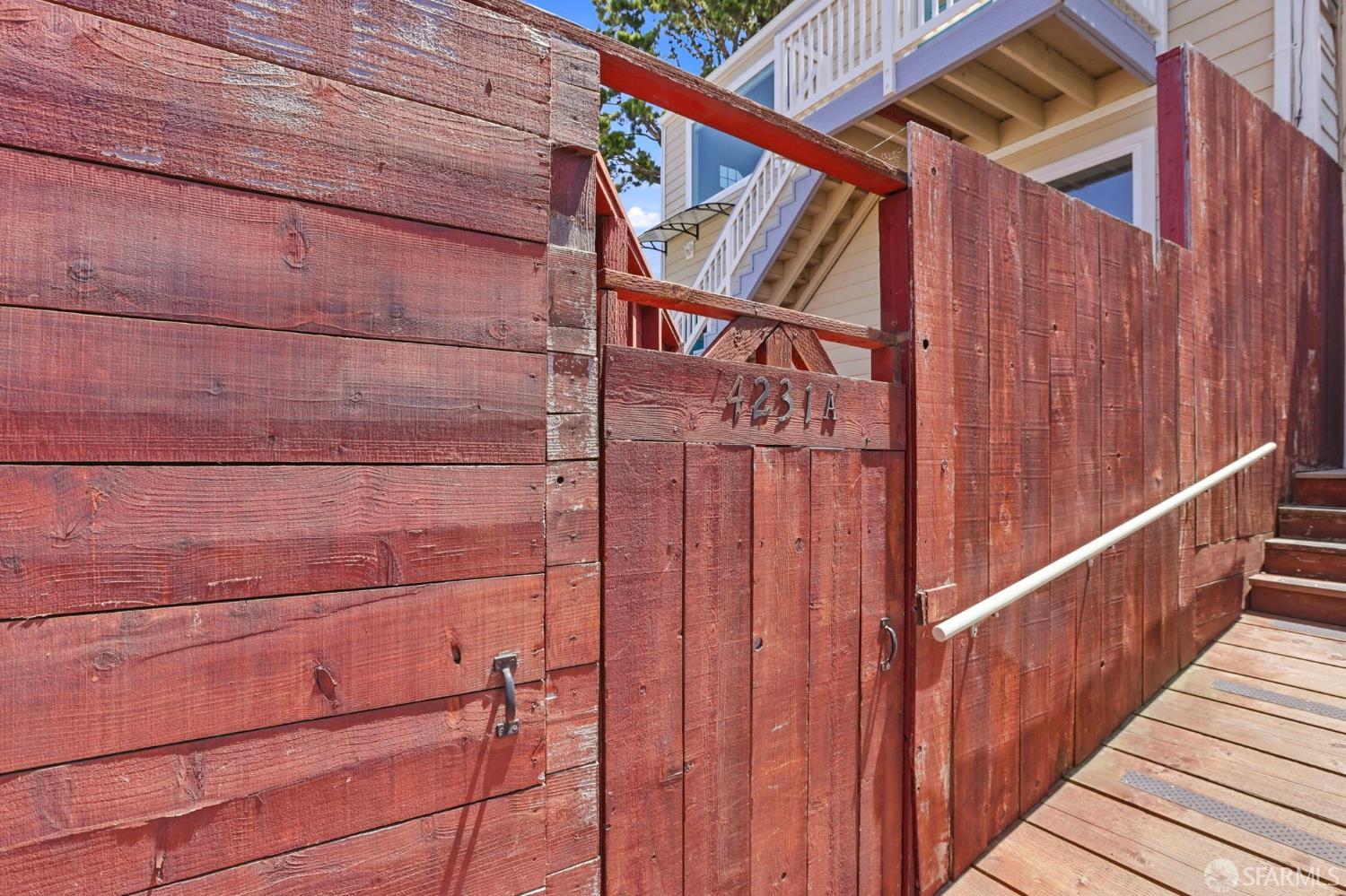 Photo #2: 426134400 Listing: Photo #2