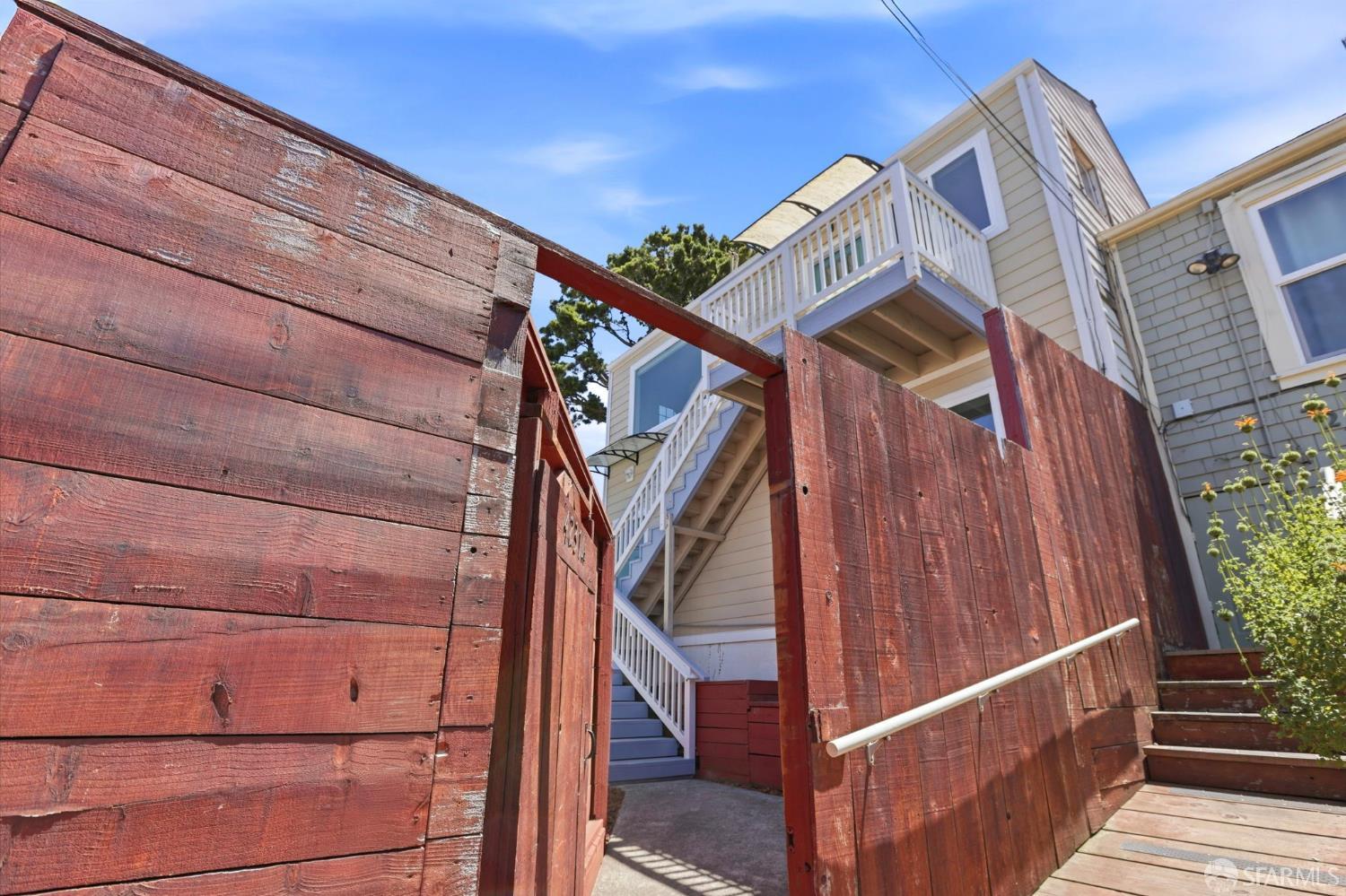 Photo #3: 426134400 Listing: Photo #3