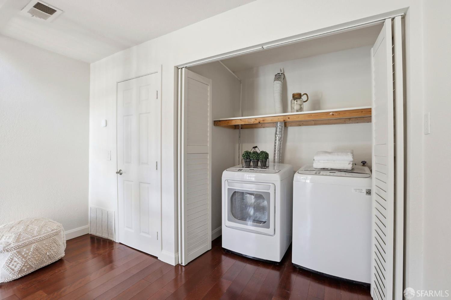Photo #31: 426134400 Listing: Photo #31