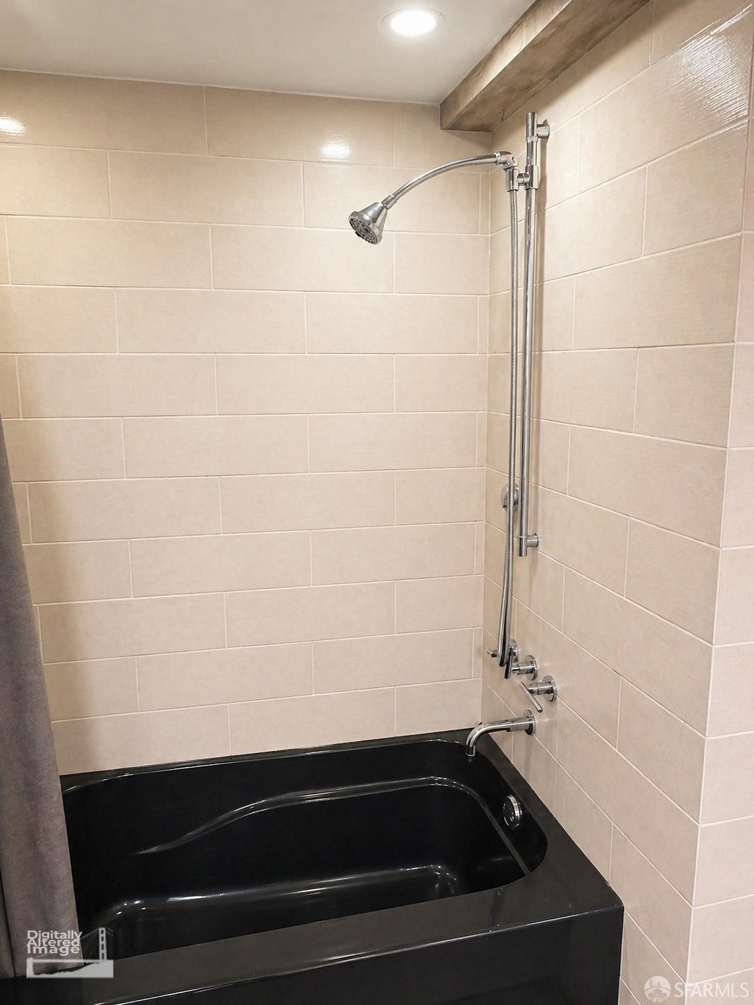Photo #6: 426134351 Listing: Photo #6