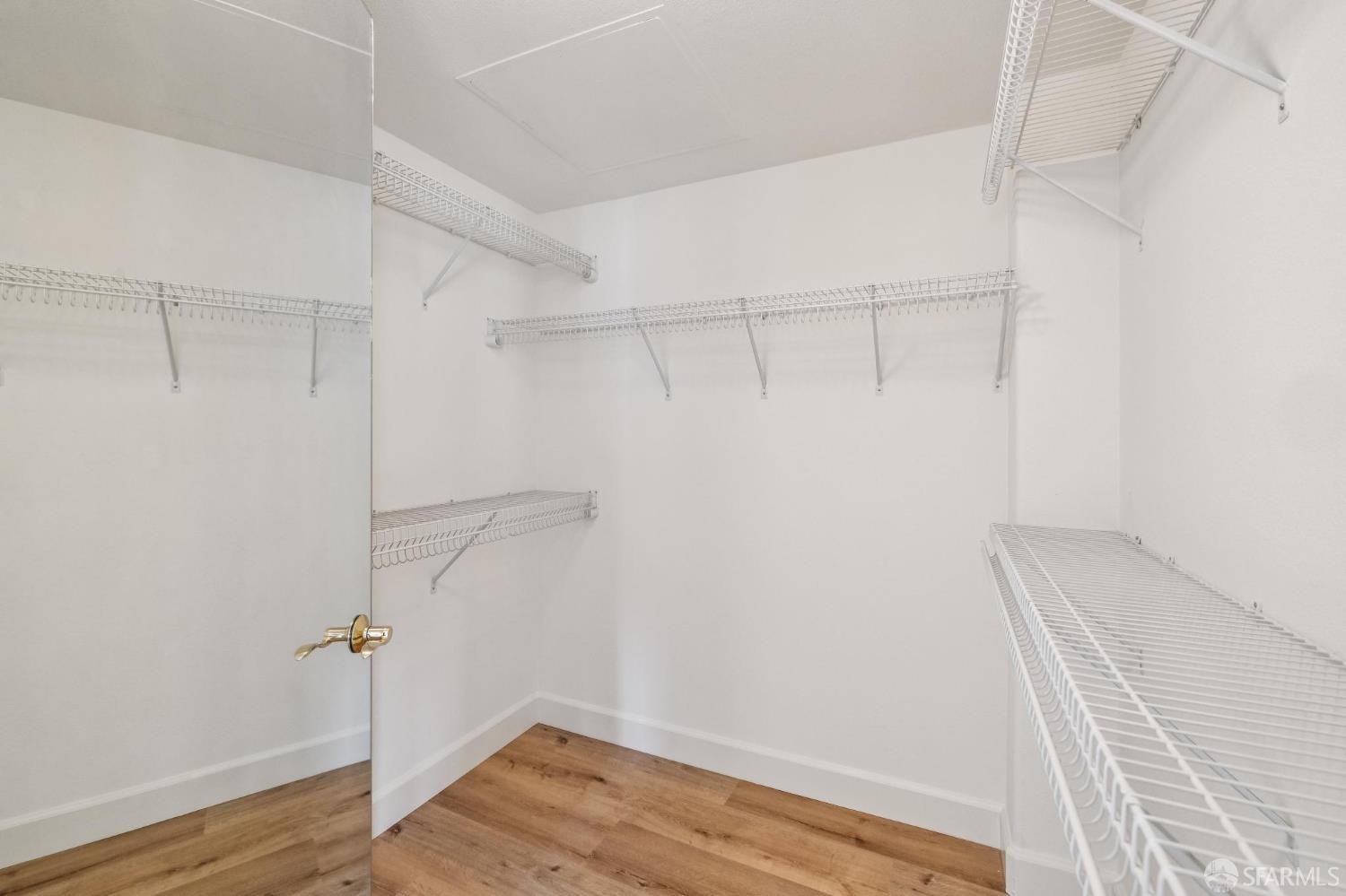 Photo #32: 426135226 Listing: Photo #32