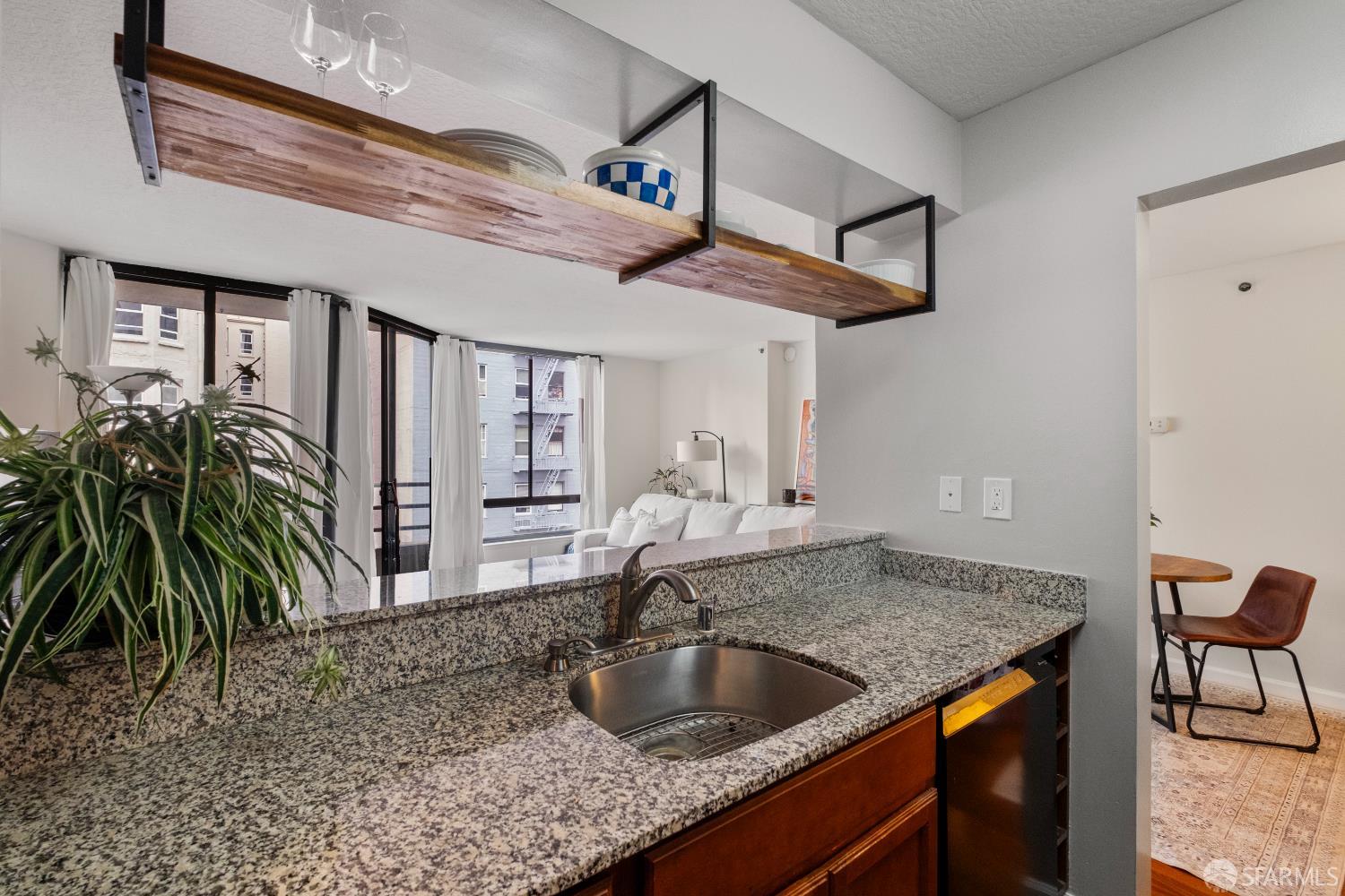 Photo #16: 426130253 Listing: Photo #16