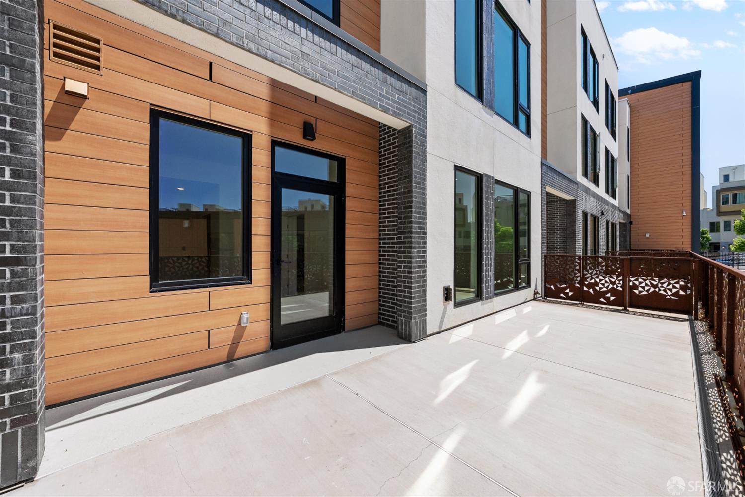 Photo #6: 426113170 Listing: Photo #6