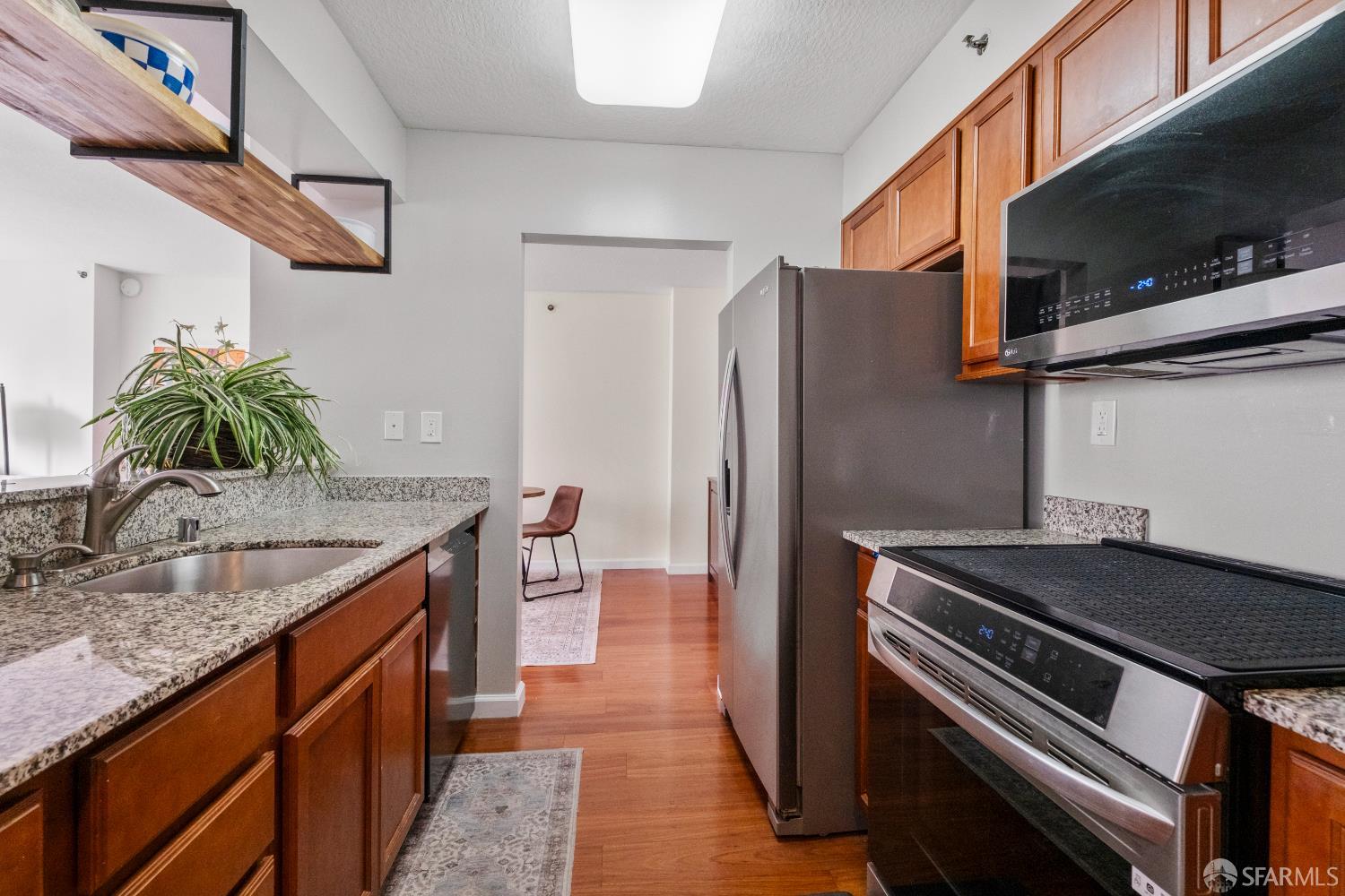 Photo #14: 426130253 Listing: Photo #14