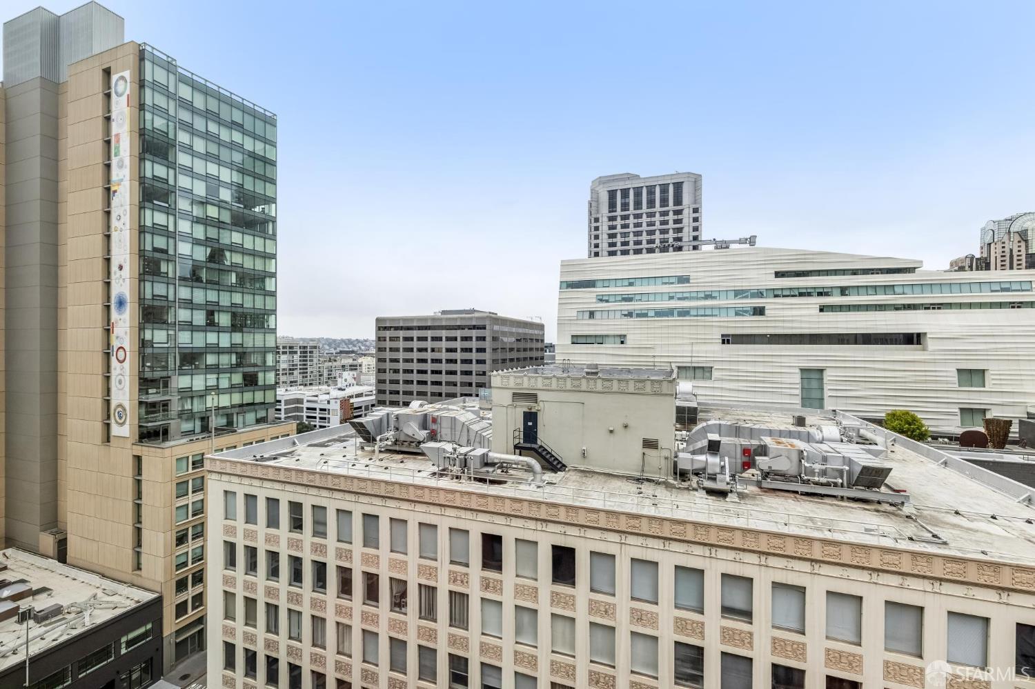 Photo #13: 426134825 Listing: Photo #13