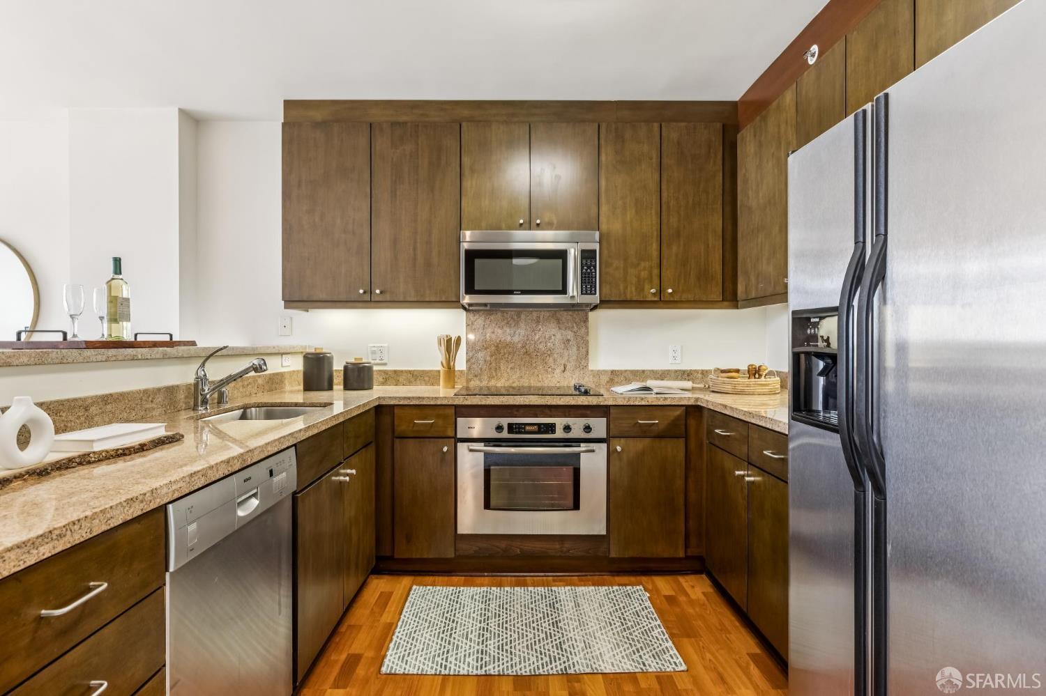 Photo #5: 426134825 Listing: Photo #5