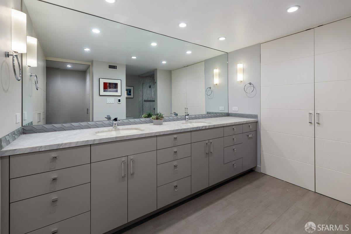 Photo #32: 426135520 Listing: Photo #32