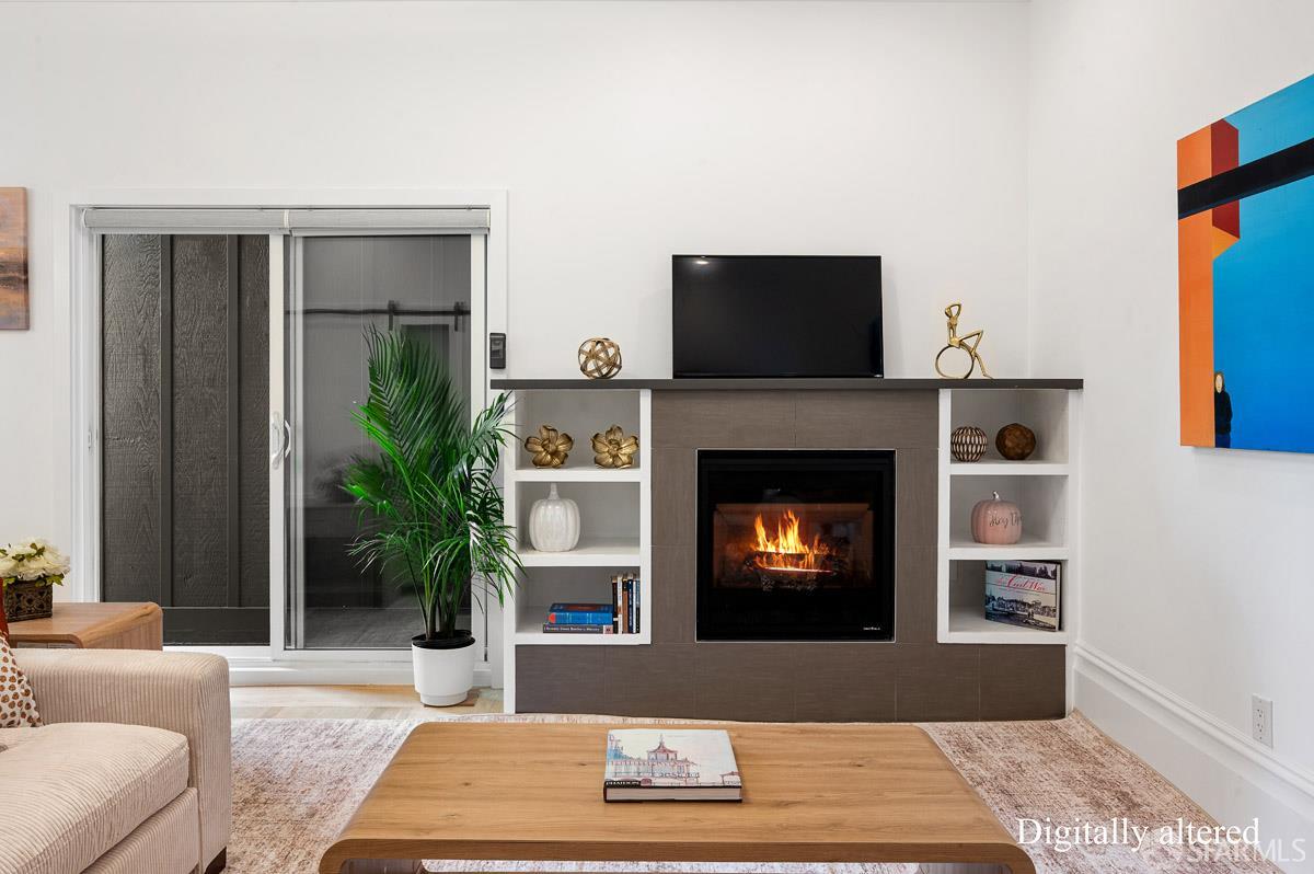 Photo #3: 426135538 Listing: Photo #3