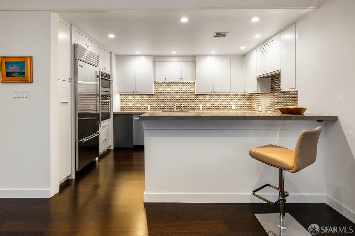 Photo #19: 426135520 Listing: Photo #19