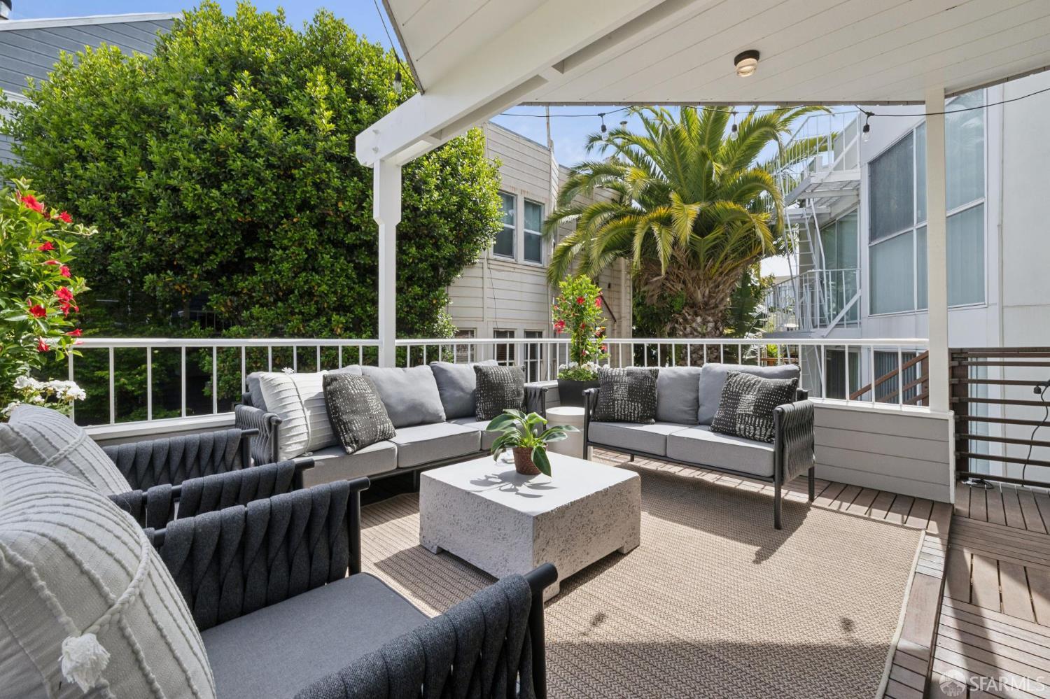 Photo #8: 426135531 Listing: Photo #8